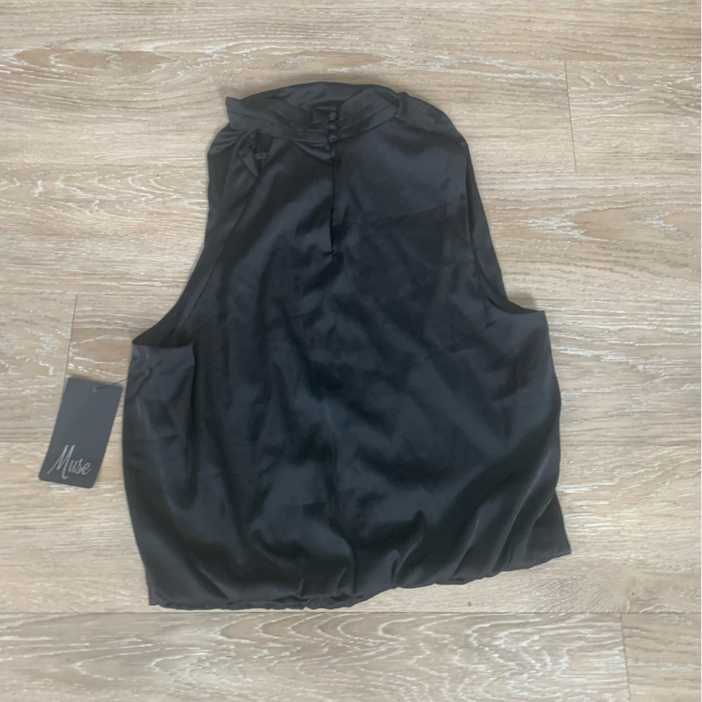 Muse Black Sleeveless Top Size 10 - Picture 2 of 5